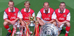 ในช่วงปี 1997 - 2004 เป็นช่วงที่อาร์เซน่อลแข็งแกร่งสุดๆ  พวกเขาคว้าแชมป์พรีเมียร์ลีก  3 สมัย คือ 1997-98, 2001-02, 2003-04 พวกเขาคว้าแชมป์เอฟ.เอ.คัพ  4 สมัย คือ 1997-98, 2001-02, 2002-03, 2004-05 อาร์เซน่อลสร้างชื่อจากผลงานในบ้านที่แข็งแกร่งแพ้ยาก  กับเกมรุกทีมีการต่อบอลอย่างสวยงาม 