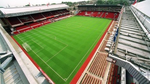 gun__1357901750_highbury_5